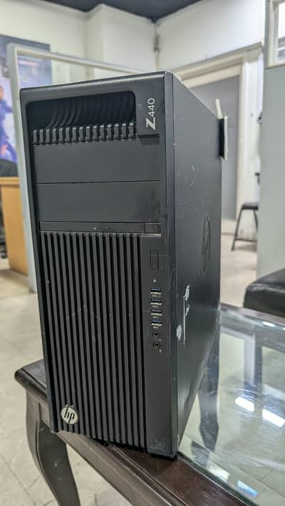 HP Z440 Workstation | Xeon E5-2683 v4 | 32GB RAM | Quadro P4000 8GB