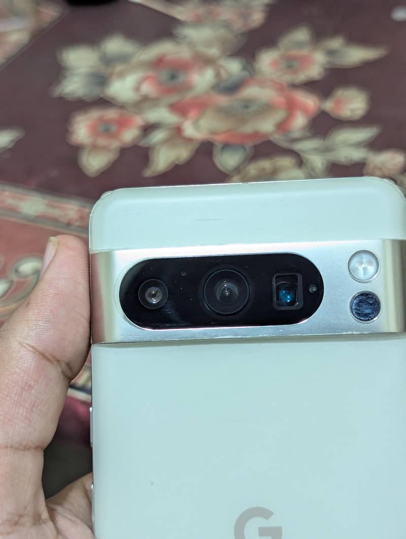 Google Pixel 8 Pro 3