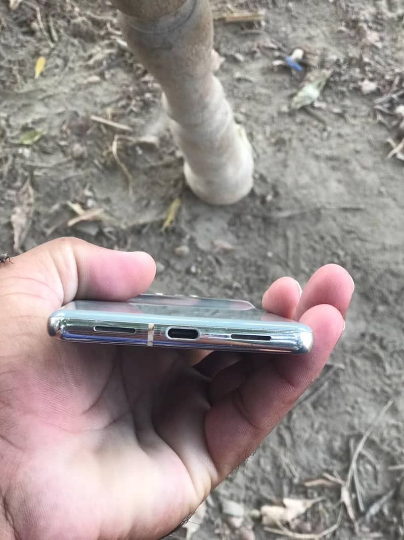 Google Pixel 7 Pro 4