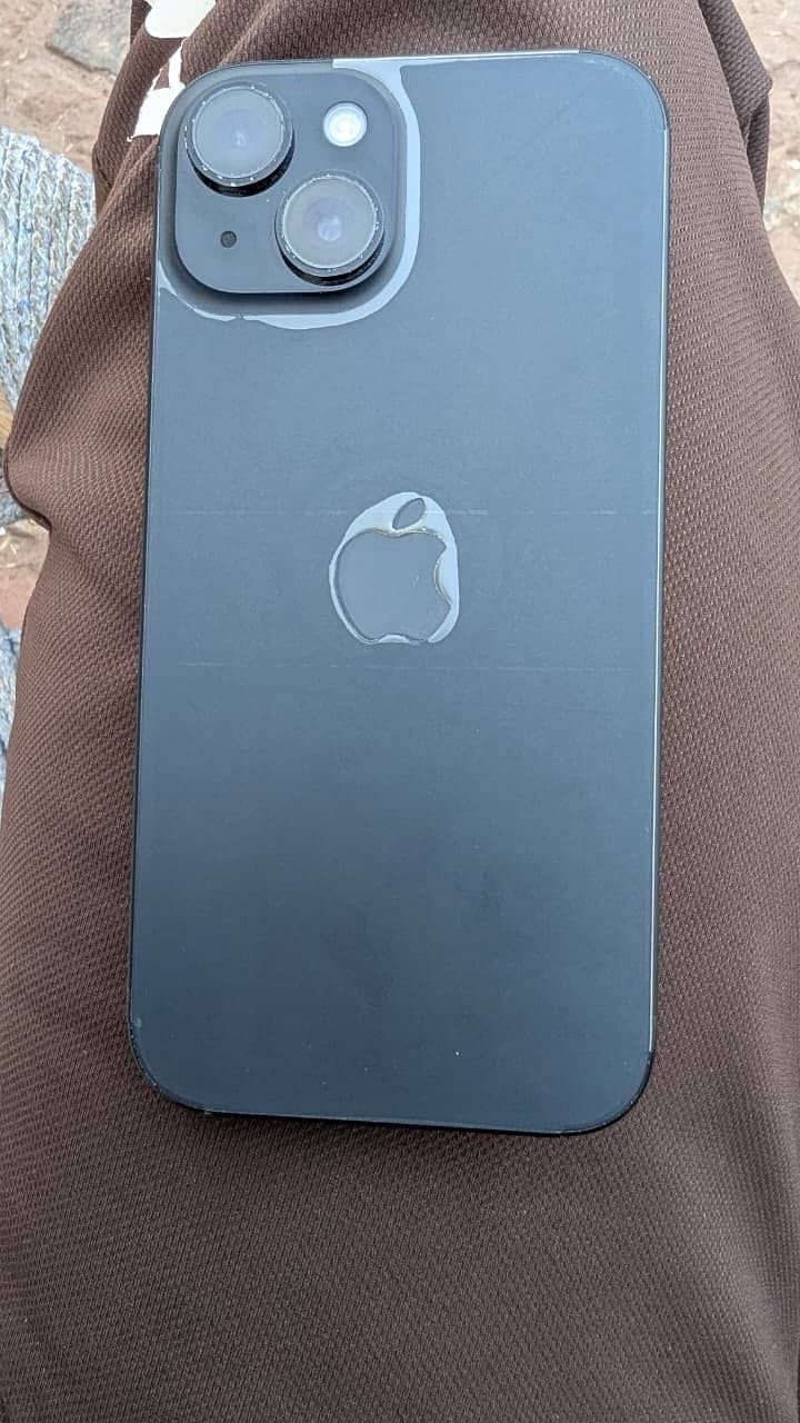 Apple iPhone 15 2
