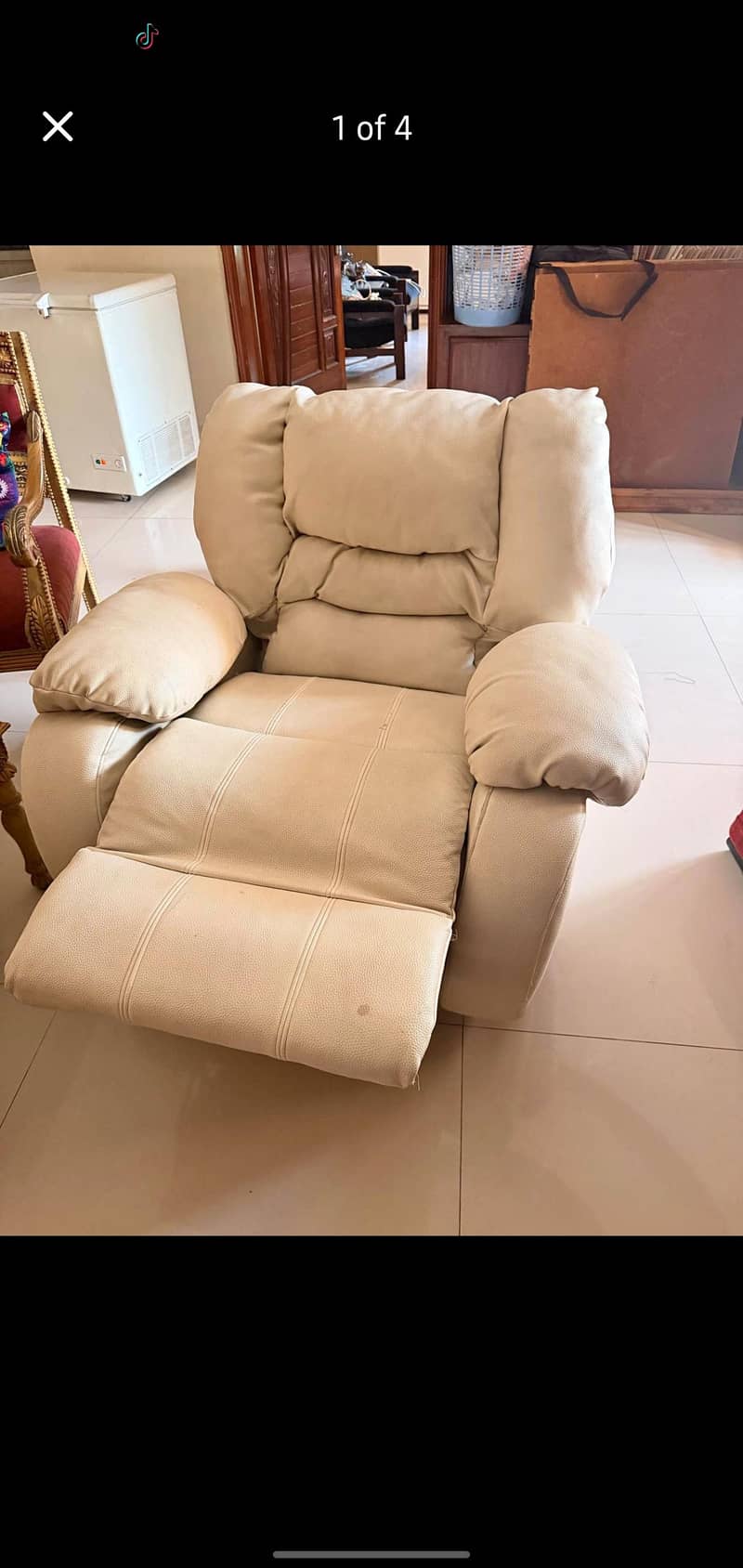 Recliner Sofa 0