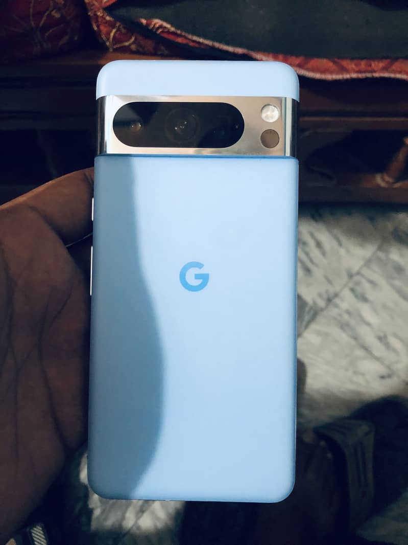 Google Pixel 8 Pro 2
