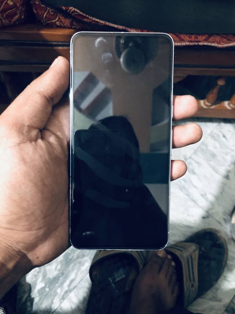 Google Pixel 8 Pro 4