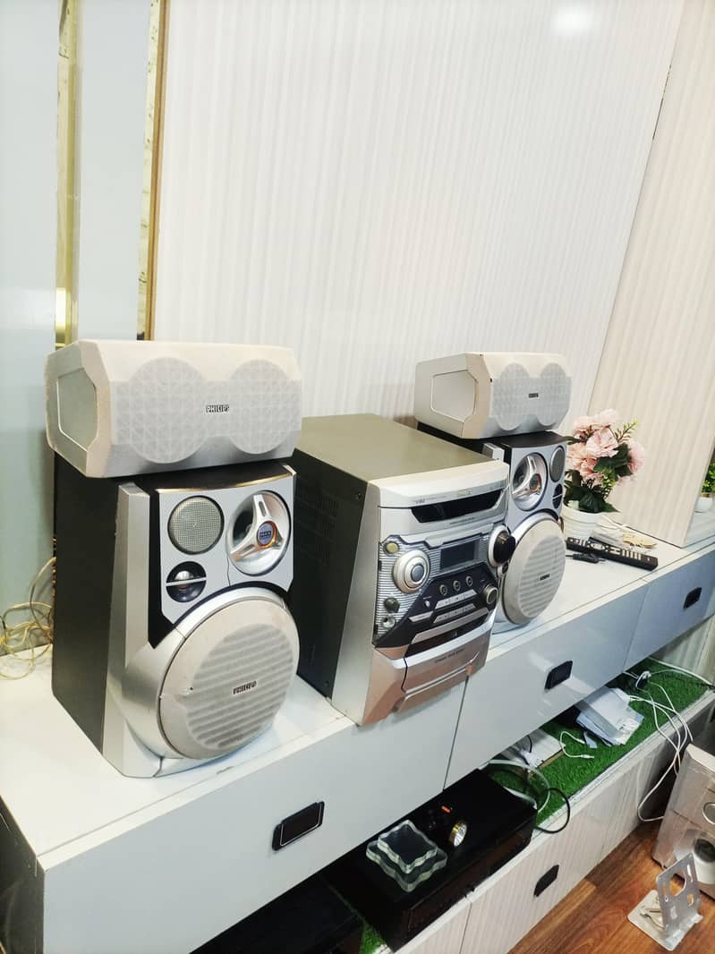 PHILLIPS FW-V182 1