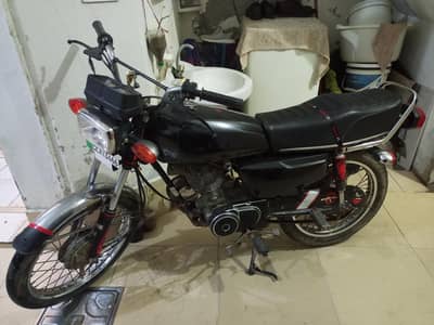 Road Price 125 (2017) (First Owner)