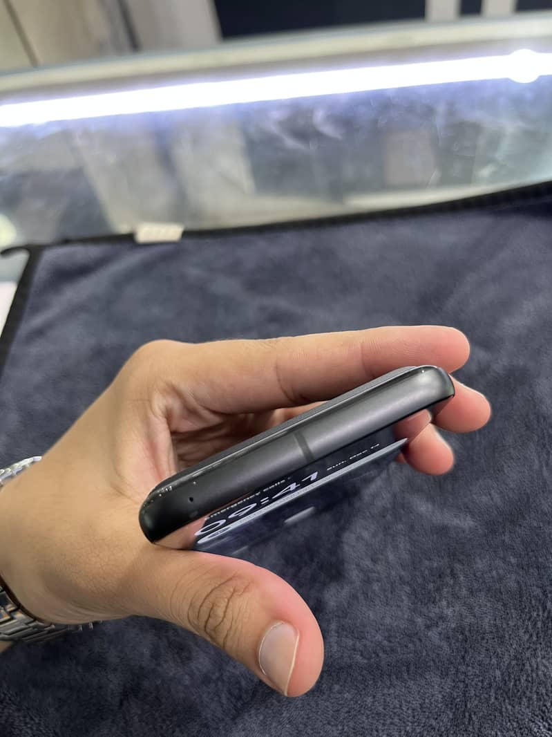Google Pixel 8 / PTA Approved 3