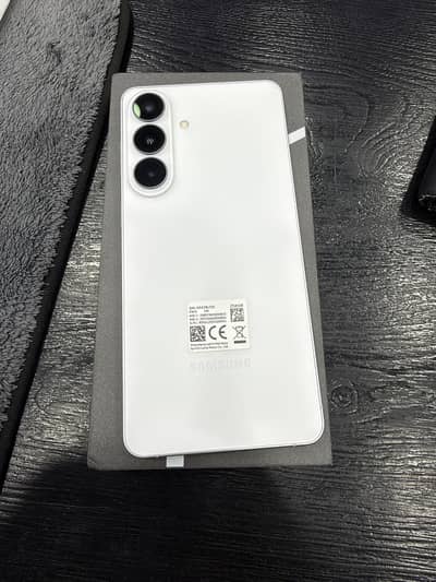 Samsung Mobile S26 Plus