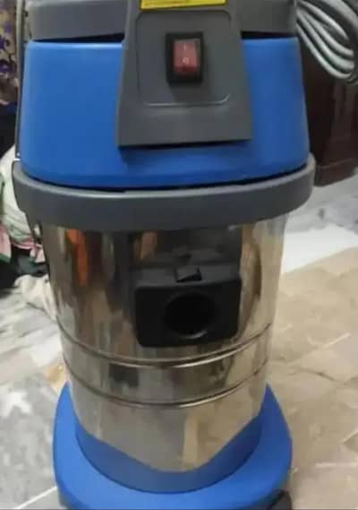 band New wet and Dry vacuum cleaner