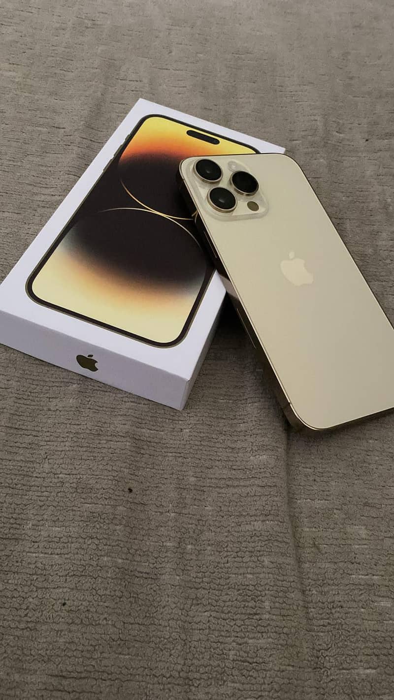 Apple iPhone 14 Pro Max 0