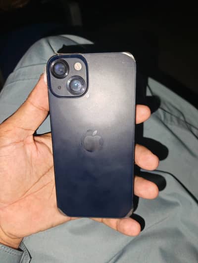 Apple iPhone 13