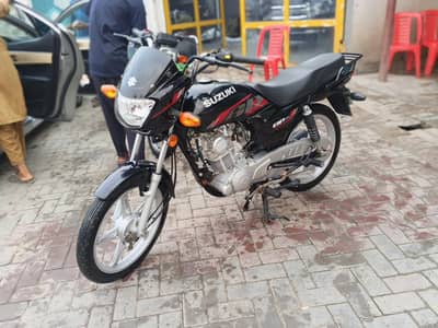 Suzuki GD 110 2025 Model – Excellent Condition – Urgent Sale”