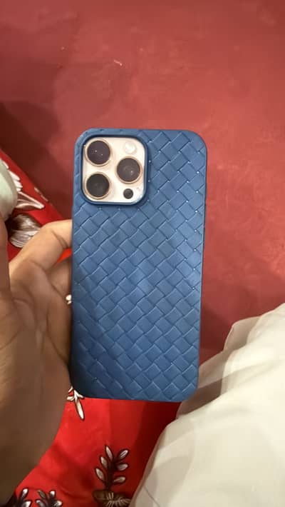 Apple iPhone 16 Pro Max. Bypass all ok. Look like jv