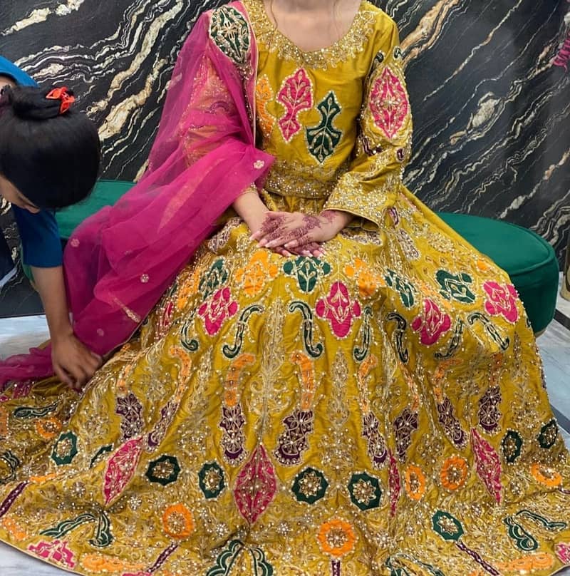 mehandi lehnga 1