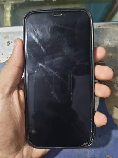 Apple iPhone 12