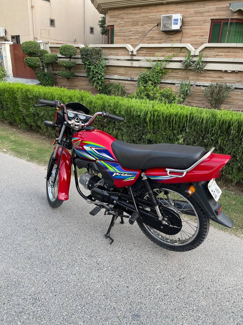 Honda Pridor 7