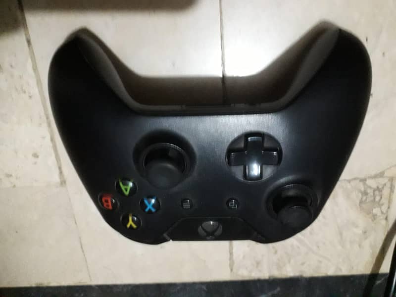 xbox one 1TB 2
