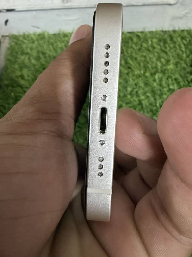 Apple iPhone 14 1