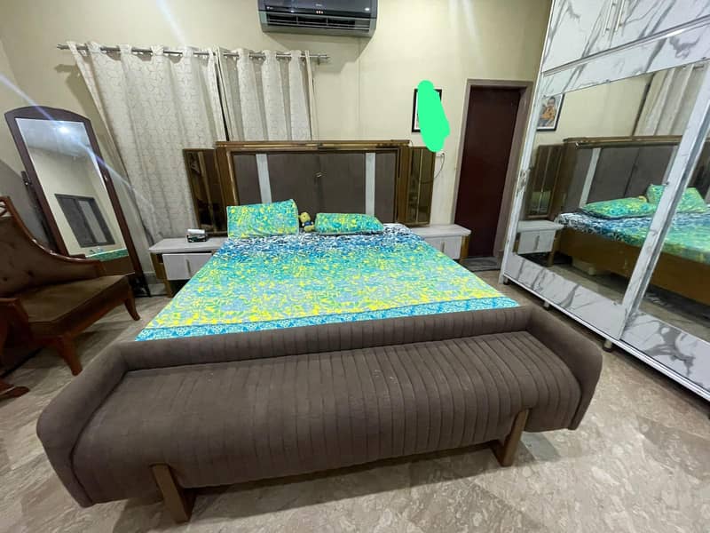 King Size Bed 1