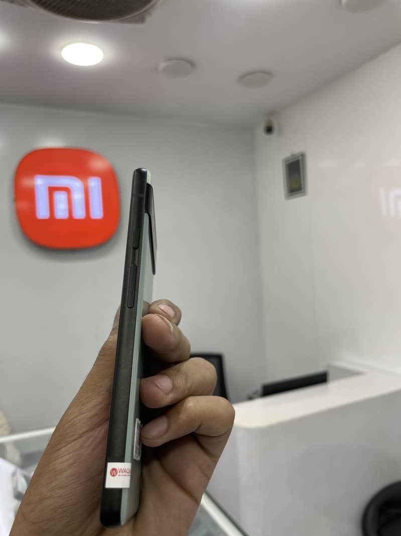 Google Pixel 6a 3