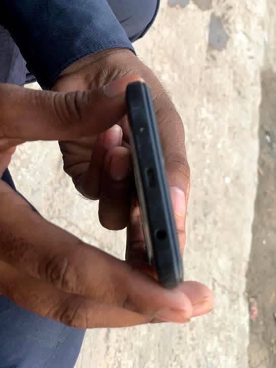Xiaomi Mi A2 5