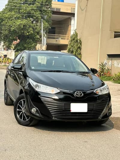 Toyota Yaris ATIV MT 2021