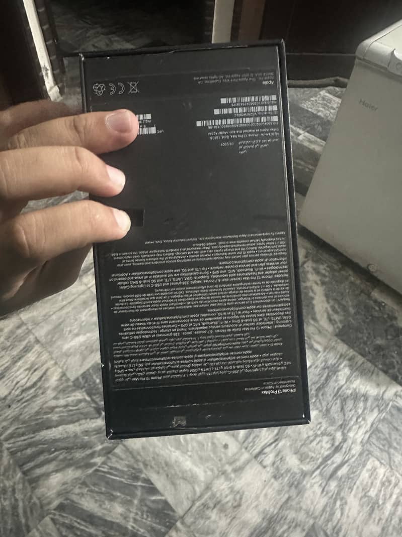 Apple iPhone 13 Pro Max 2