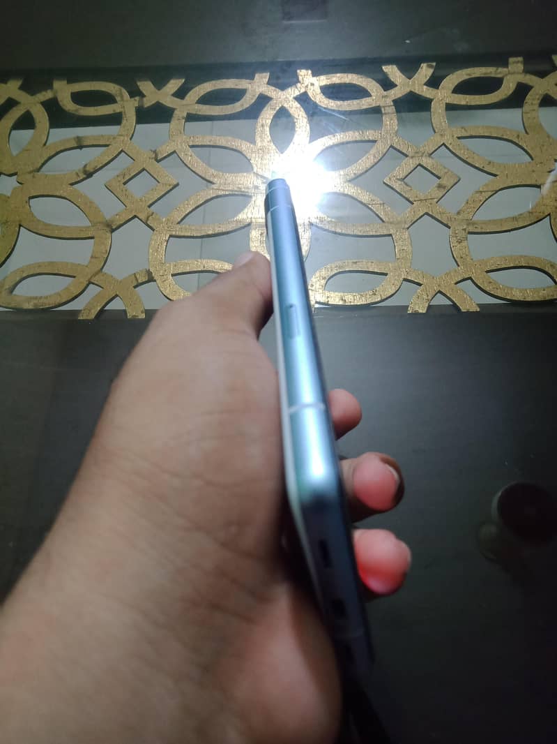Google Pixel 7a 2