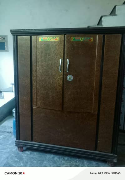 Steel ka Peta (Trunk)