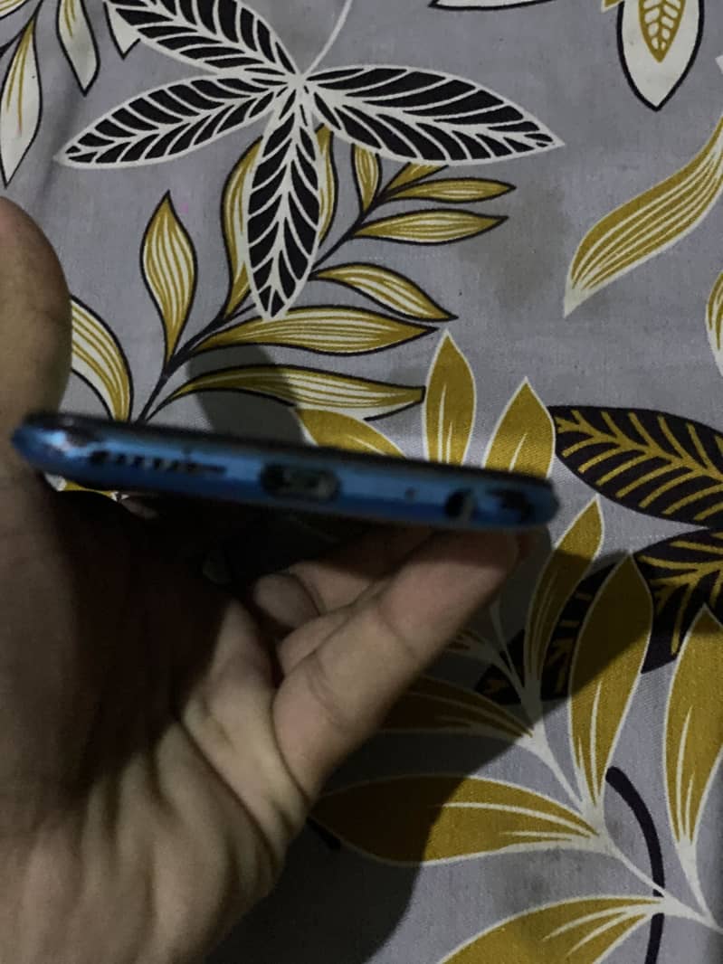 Tecno Spark 4 1