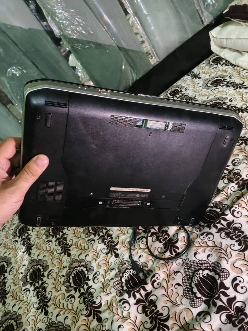 Dell Latitude E5430 Core i3 3rd Generation 4