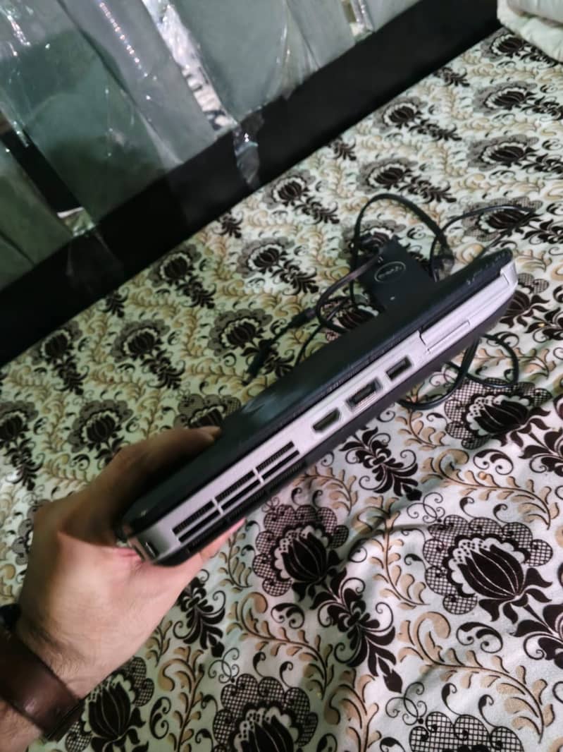 Dell Latitude E5430 Core i3 3rd Generation 6