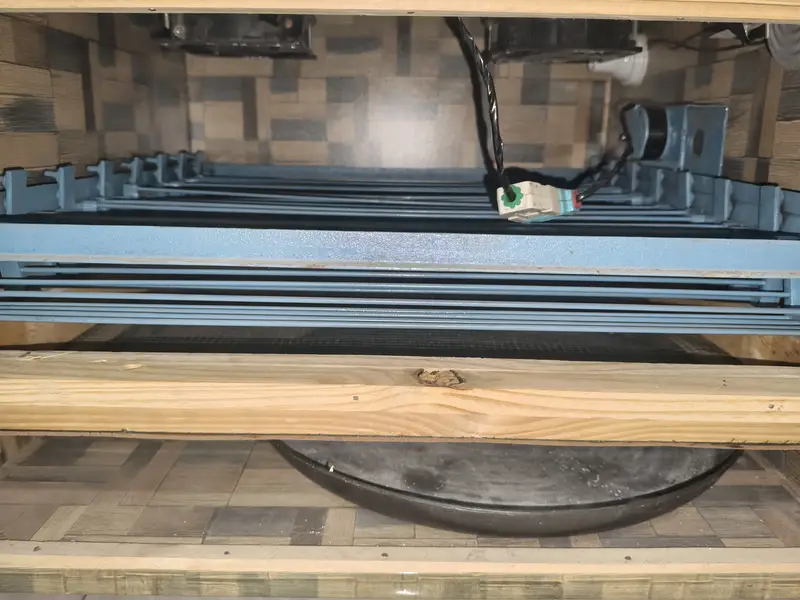 Incubator — photo 4