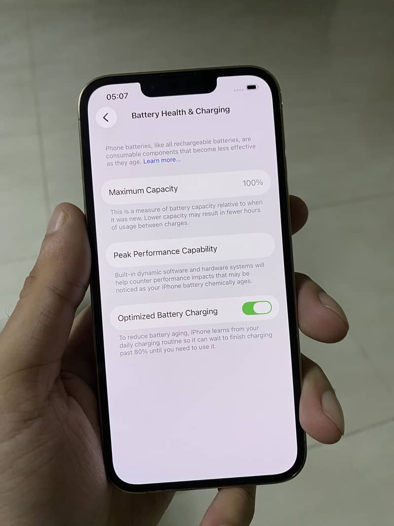 Apple iPhone 13 Pro 1