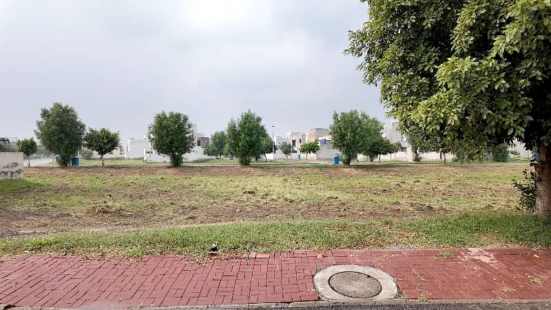8 Marla Plot For Sale, 225, Level Plot 11