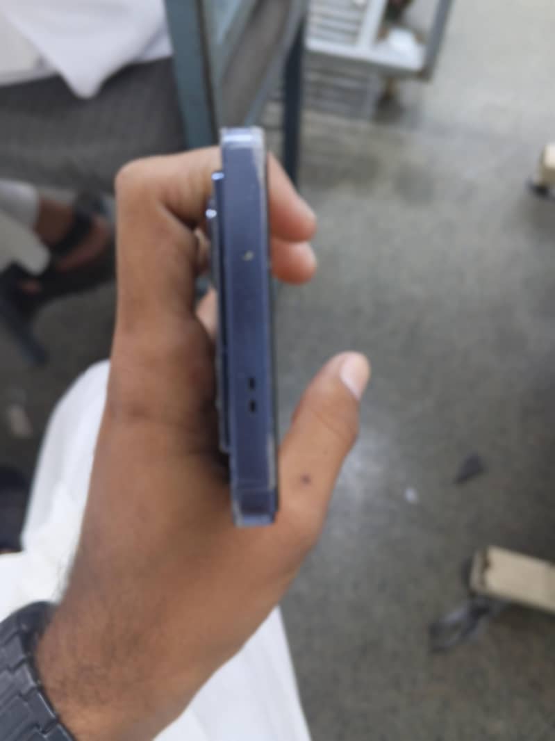 Infinix Note 40 2