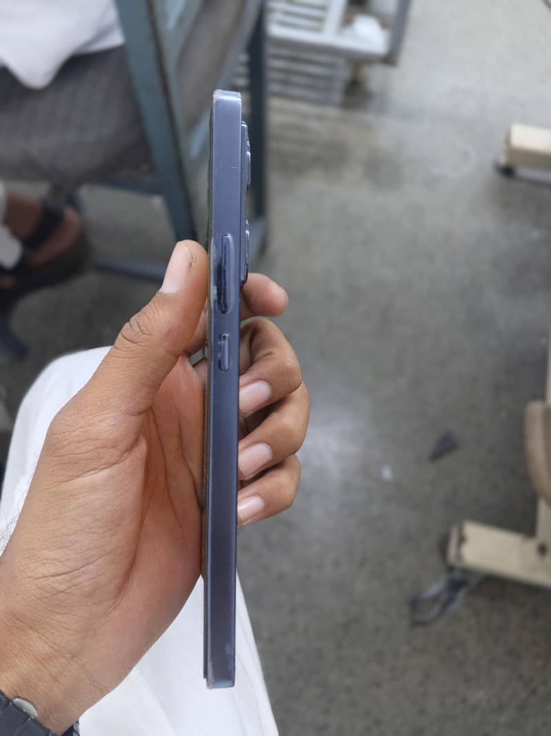 Infinix Note 40 6