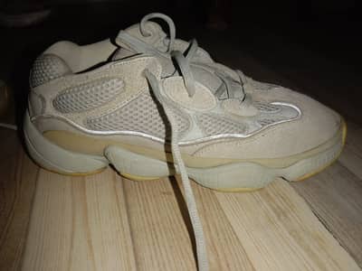 Premium Beige Casual Sneakers – Stylish Chunky Sole – Excellent Condit