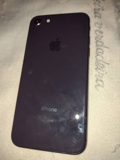 Apple iPhone 8