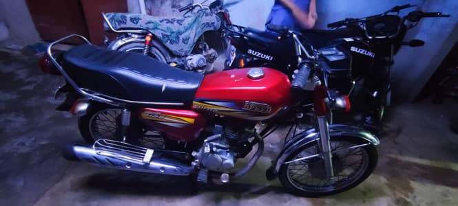 HI speed 125 2022 red