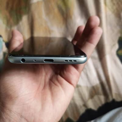 buy and use best condition double sim with memory card option