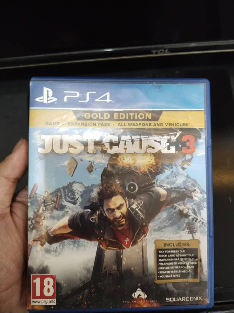 PS4 slim 03014902500 8