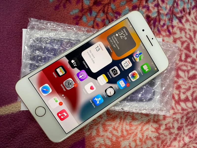 Apple iPhone 7 Plus 1