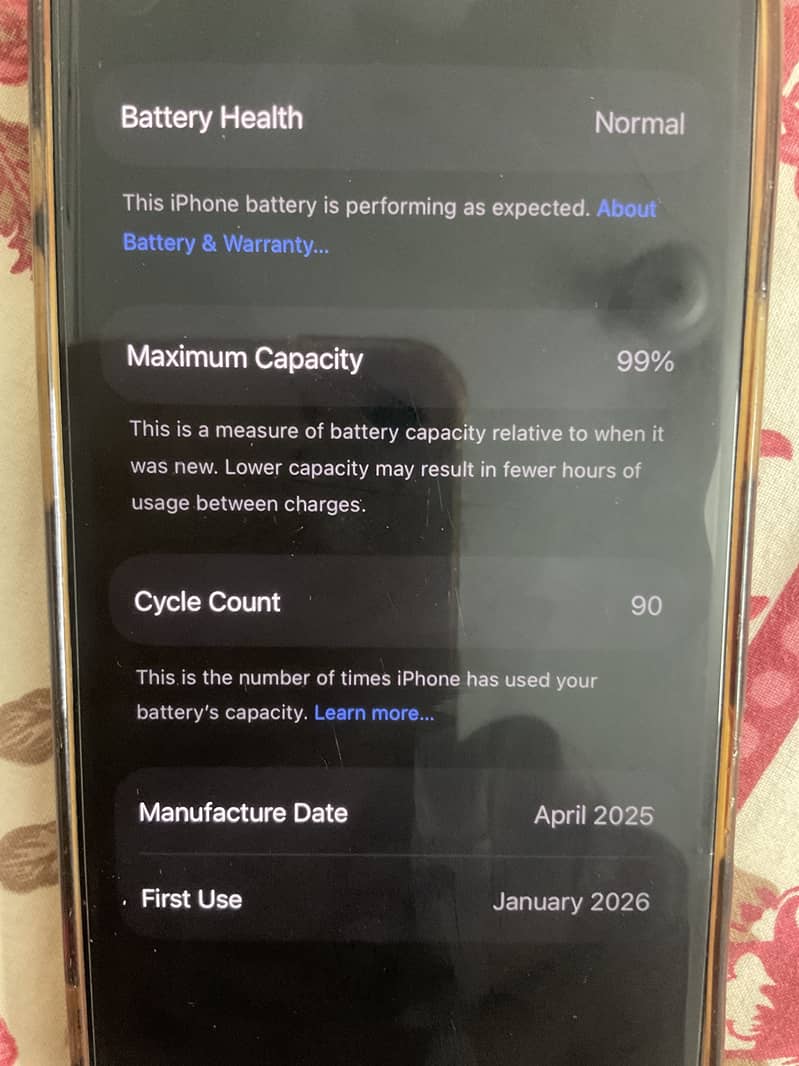 Apple iPhone 16 Pro 1