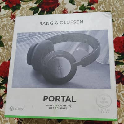 Bang & Oulfsen Beoplay portal xbox wireless gaming-headphones