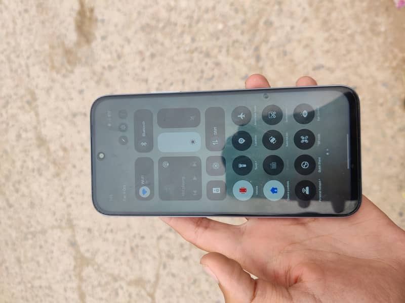 OPPO A6k 4