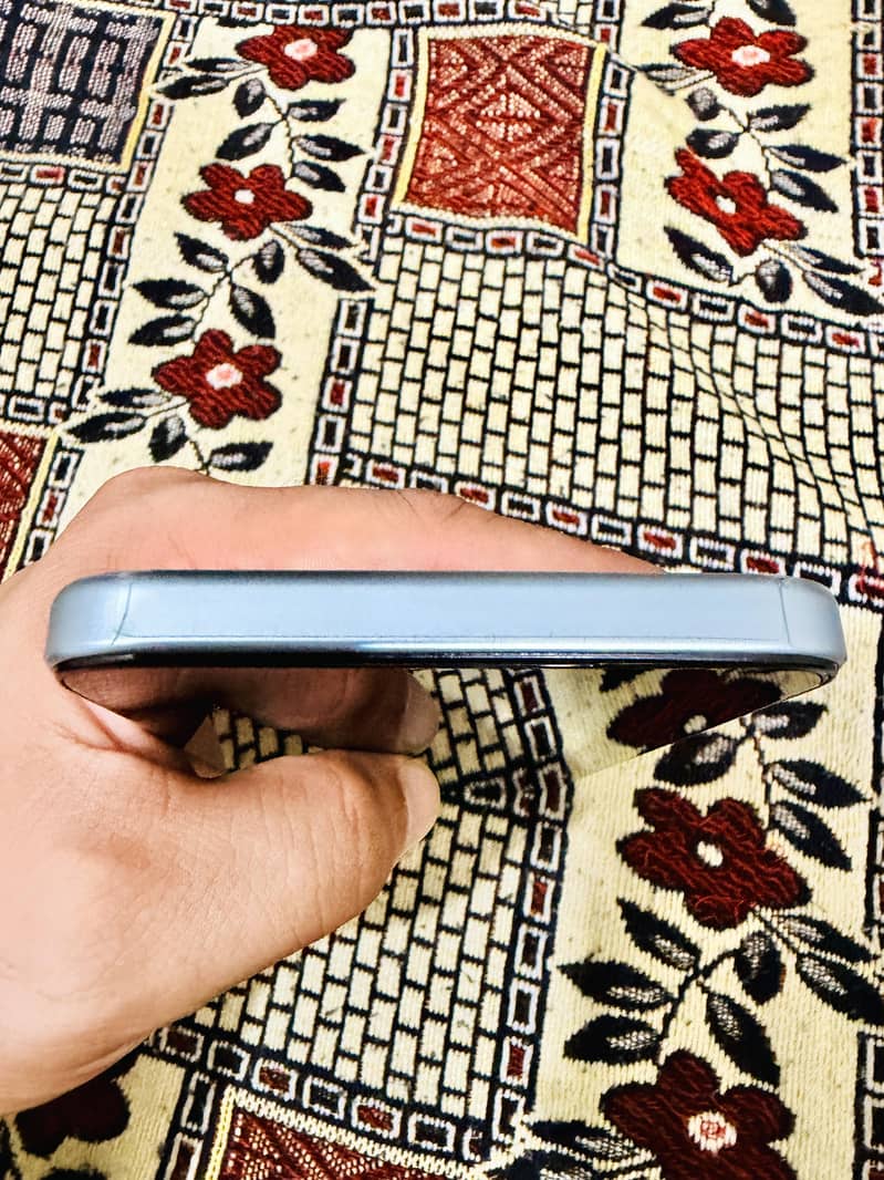 OPPO A6X 4