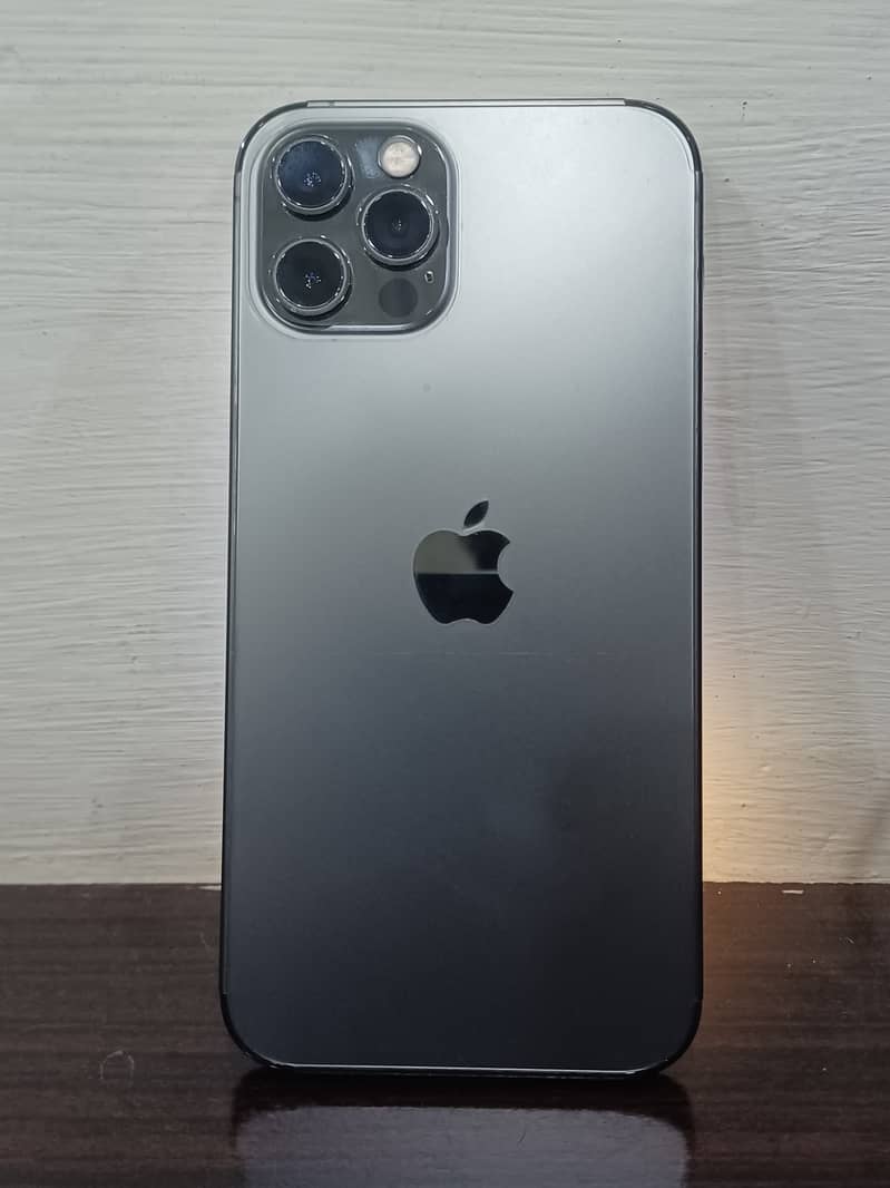 Apple iPhone 12 Pro 4