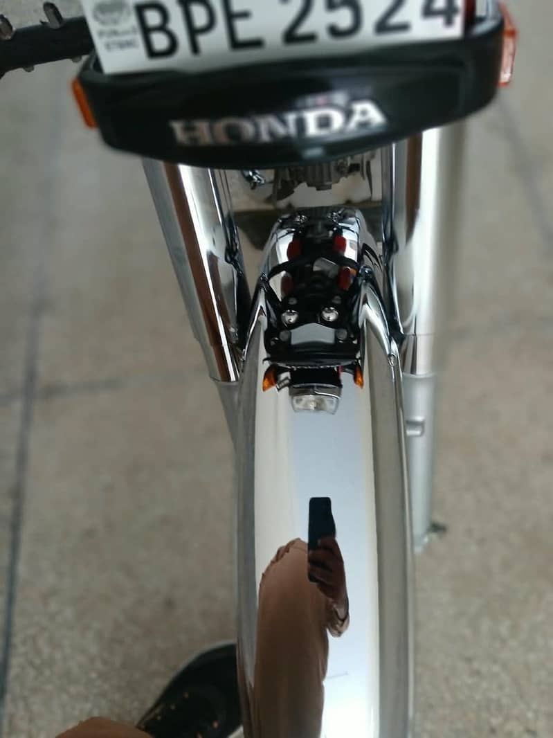 Honda CD 70 3