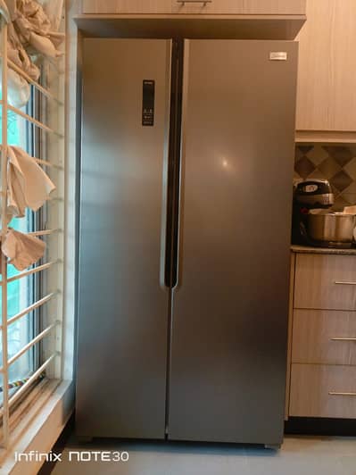 Refrigerator – Stylish & Energy Efficient Signature double door no fro