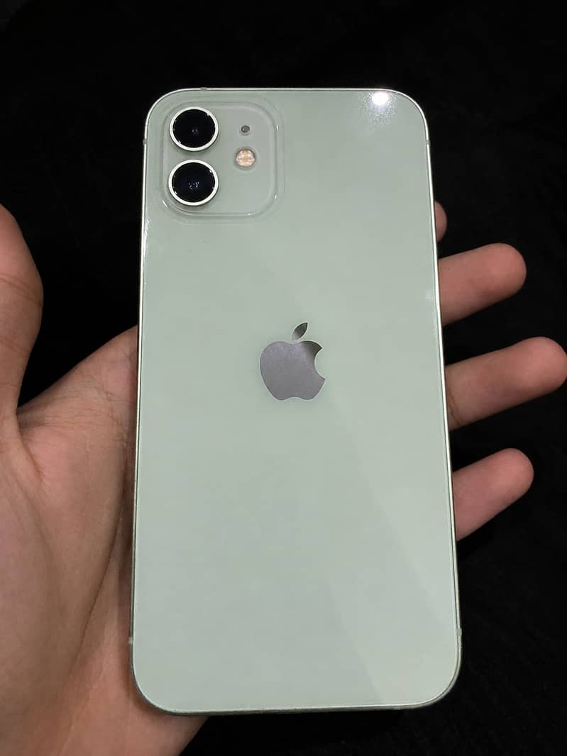 Apple iPhone 12 2